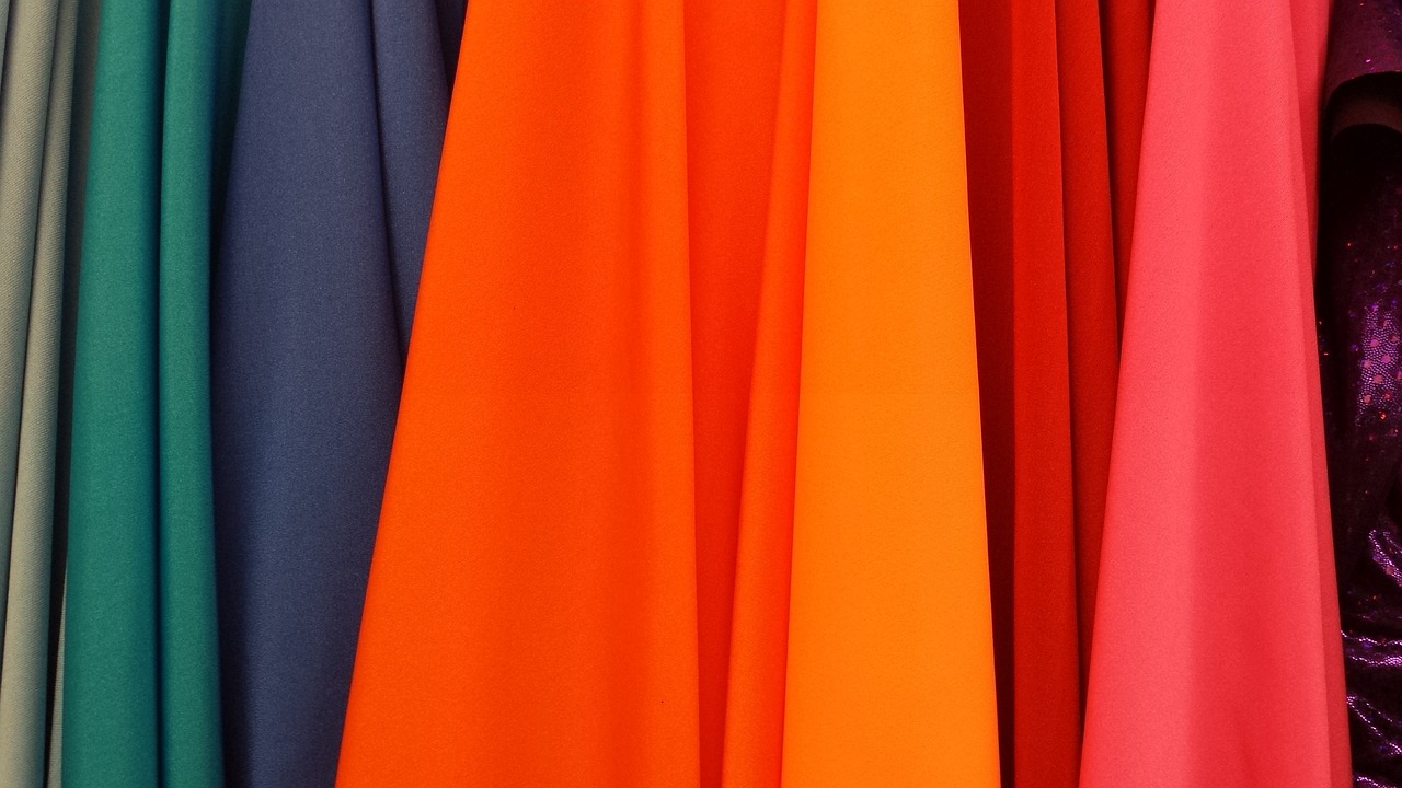 Effective Strategies for Organizing Your Closet by Season